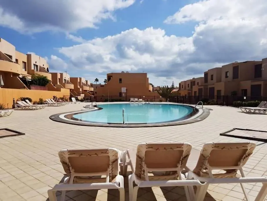 Piscina & Wifi. Sunny Apartement, Swimming Pool. Caleta De Fuste Apartment